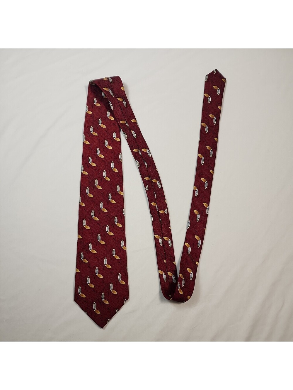 London Fog Mens Burgundy Designed Silk Neck Tie 56 inch.